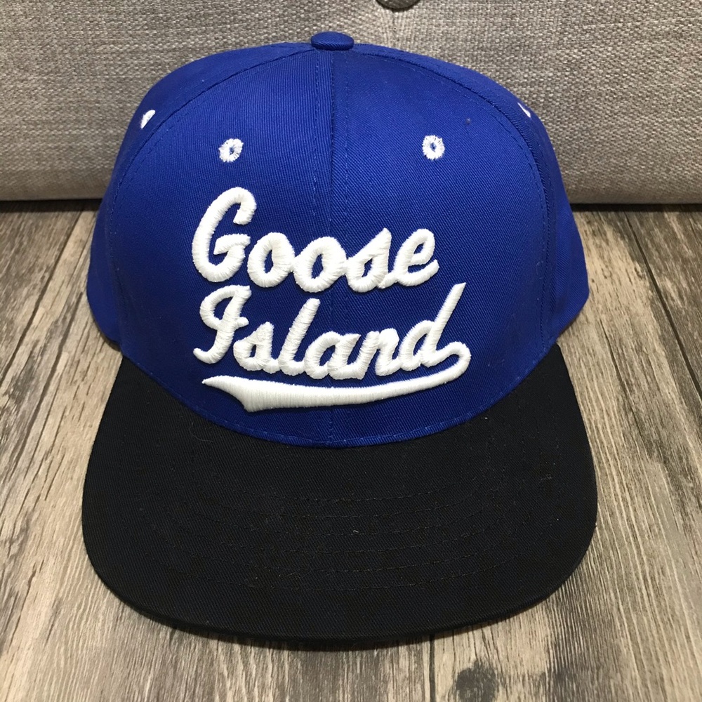Goose Island hat